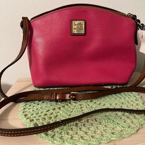 PRELOVED Dooney and Bourke Hot Pink Crossbody.